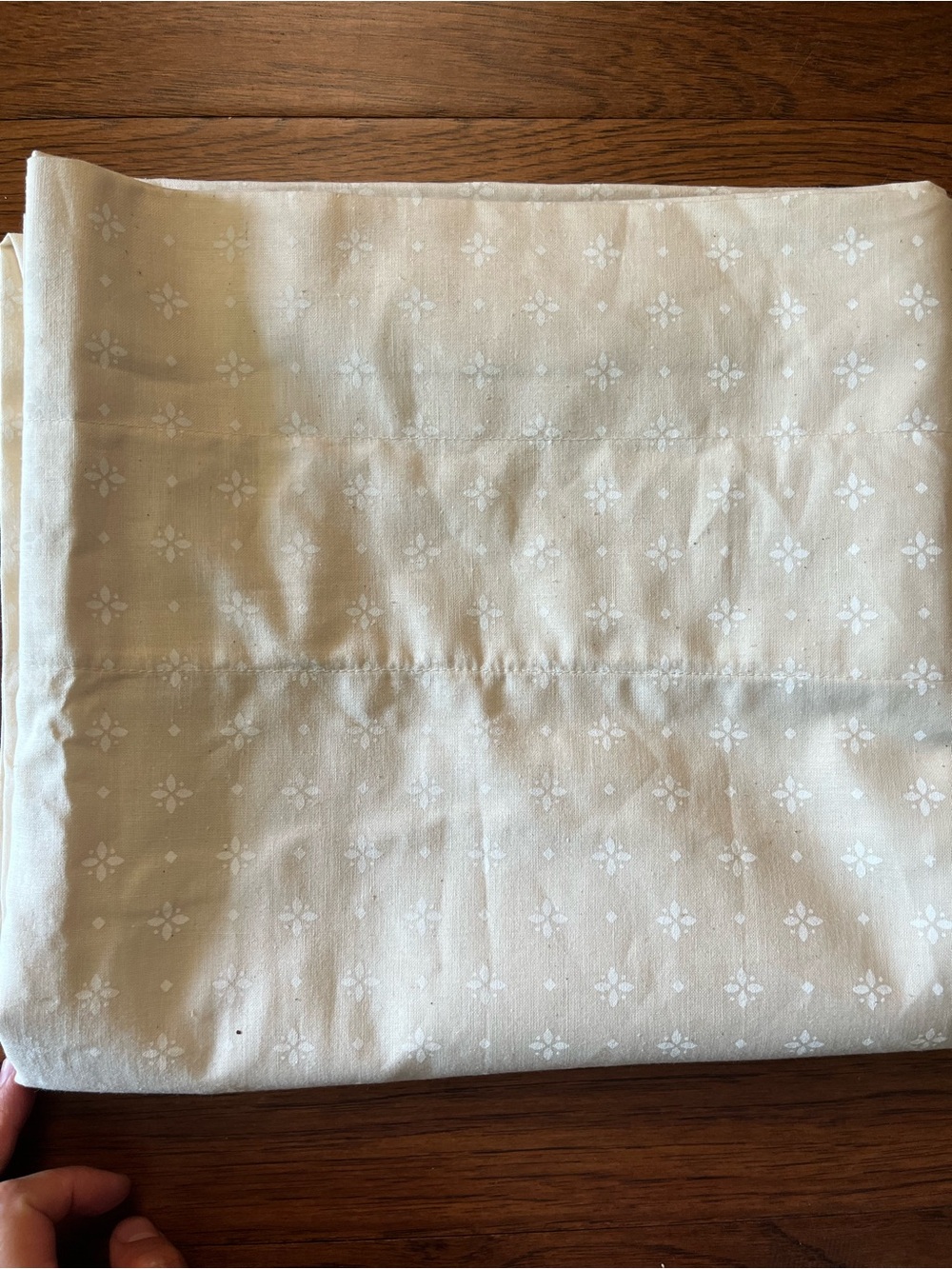 Cotton Longaberger Cream ONE Curtain Panel Natural Color with White Floral Motif